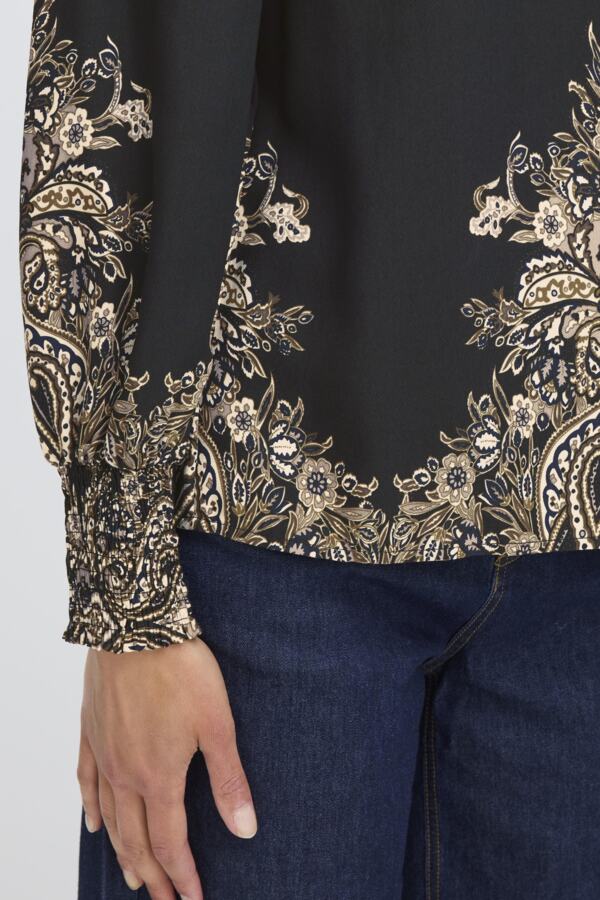 Adara blouse black paisley