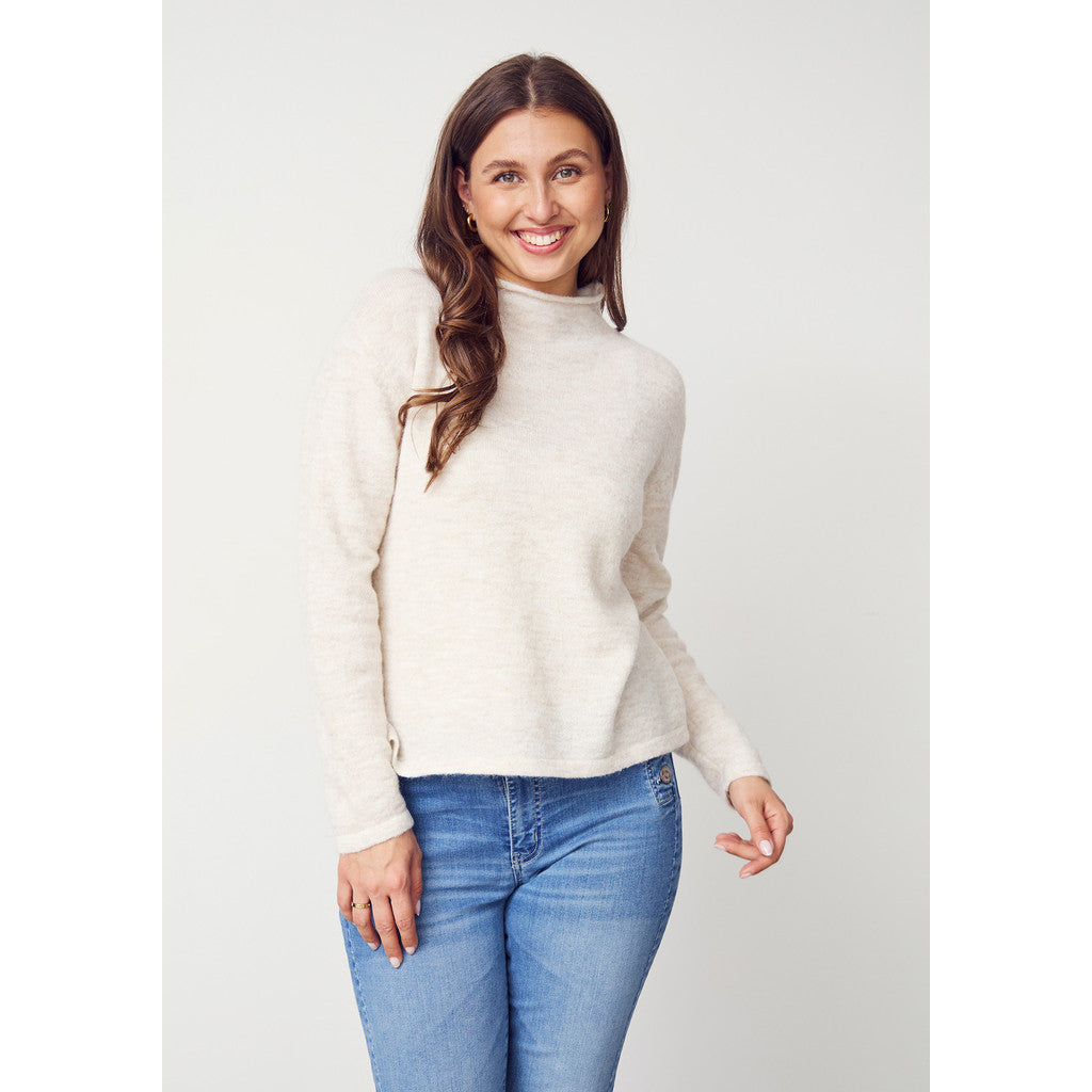Anna Highneck Pullover Smokey