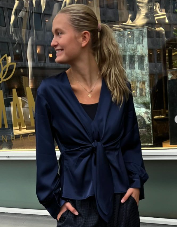 Blair blouse Semi rich navy