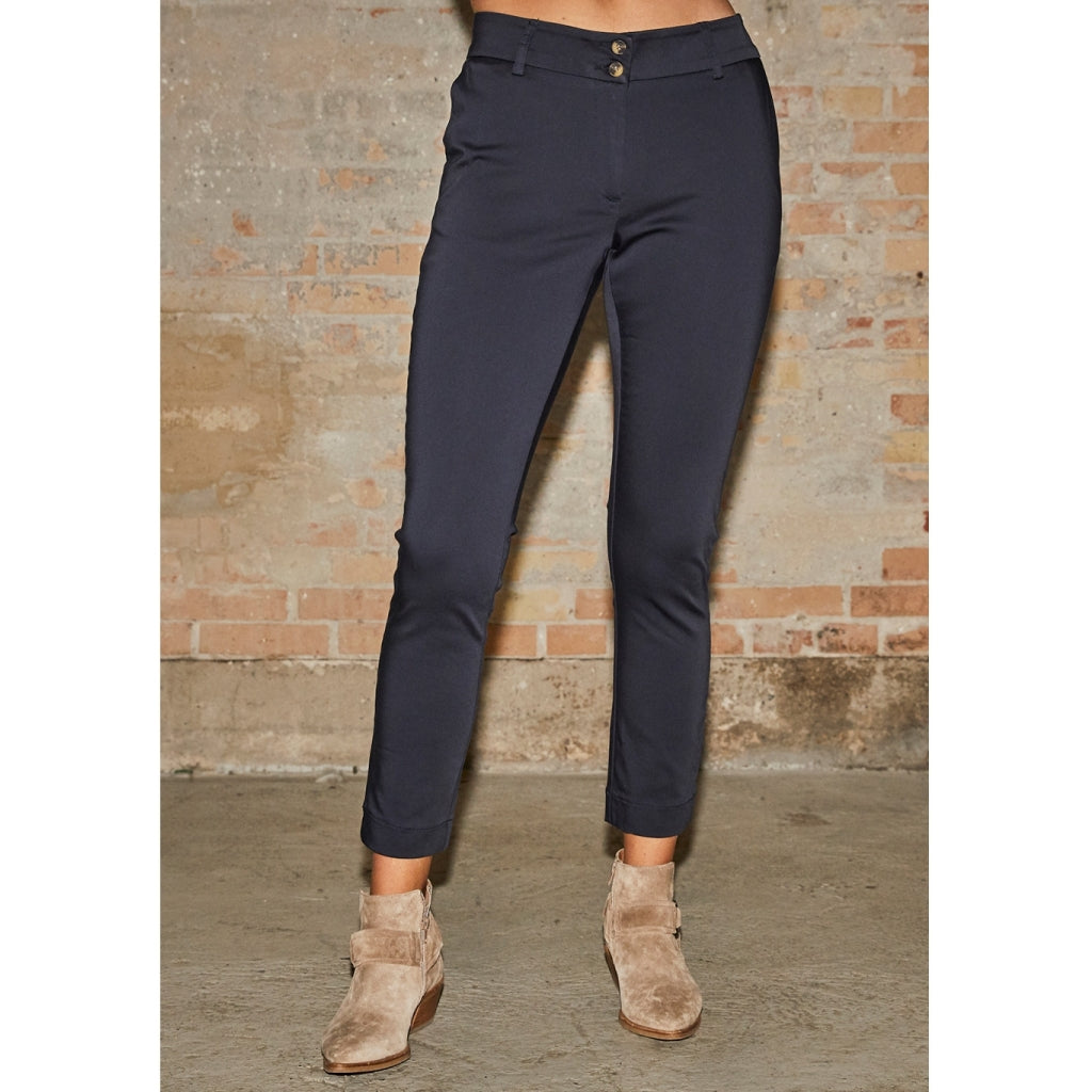 Chino pant navy