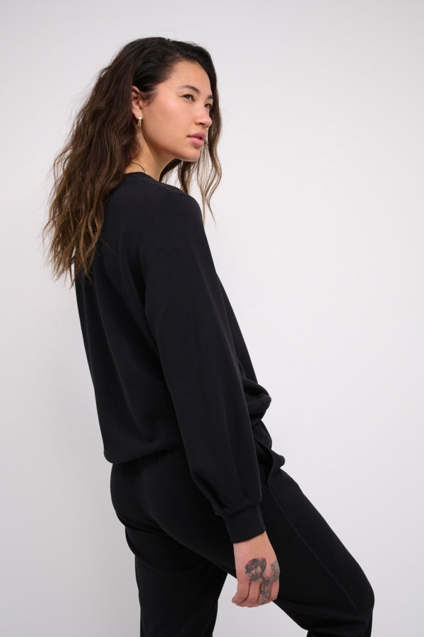 The sweat blouse svört