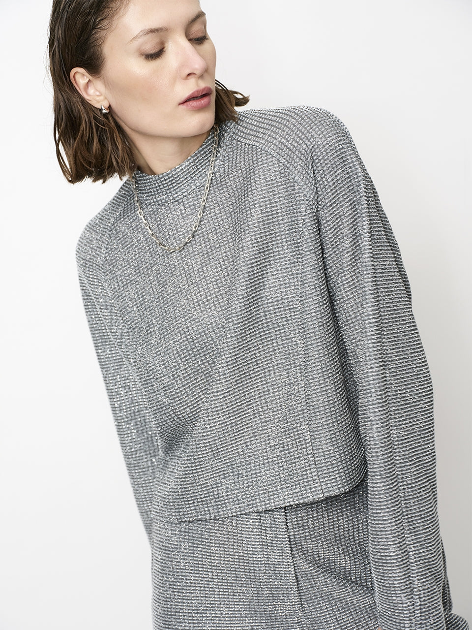 Therel Metallic constructed top
