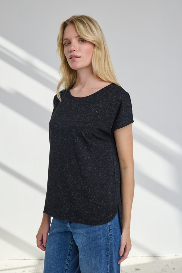 Stuttermabolur-Rebel