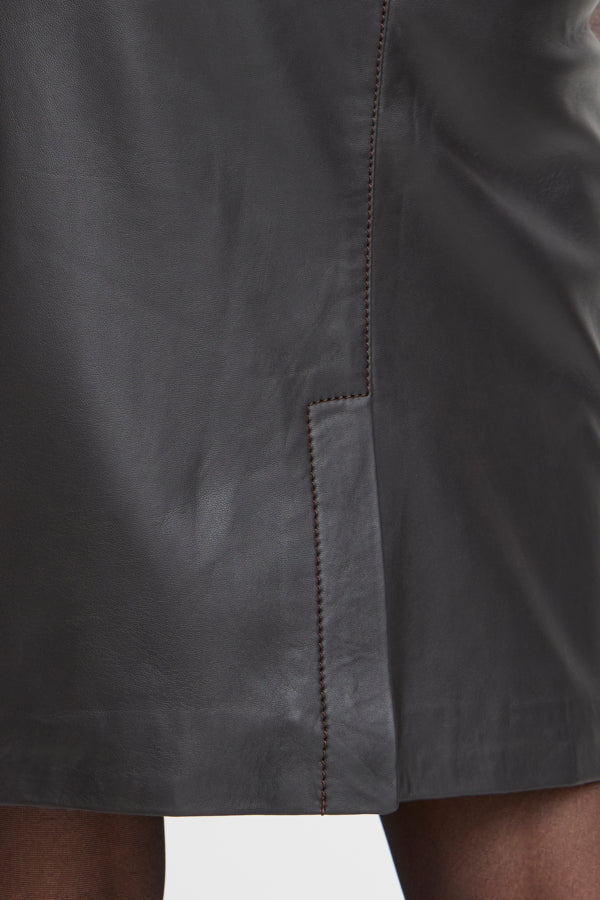 Neleather skirt