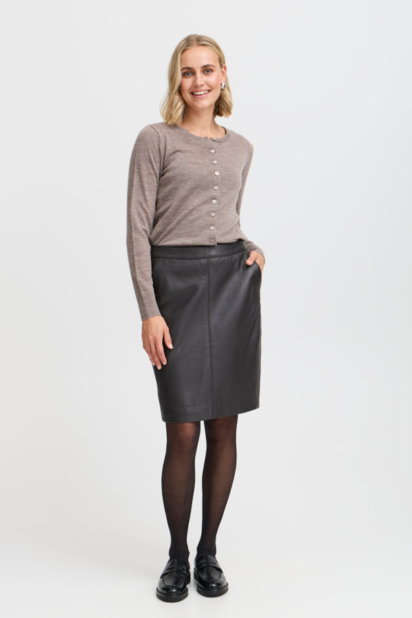 Neleather skirt