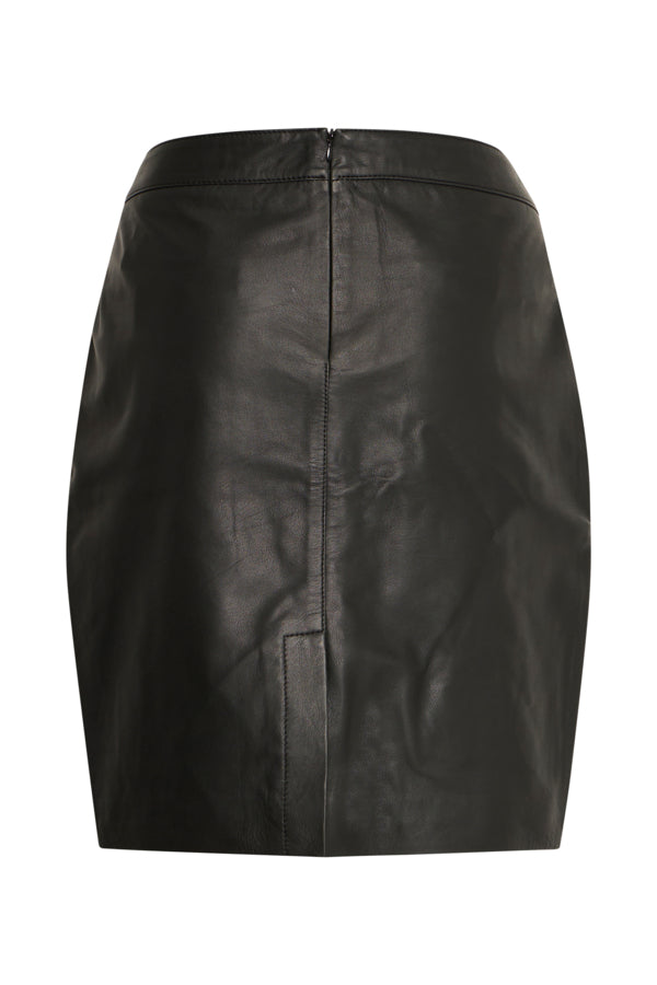 Neleather skirt