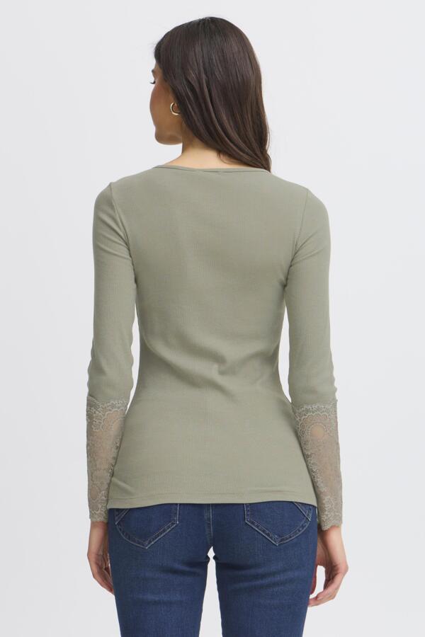 Hizamond T shirt með blúndu á ermum Dusty olive
