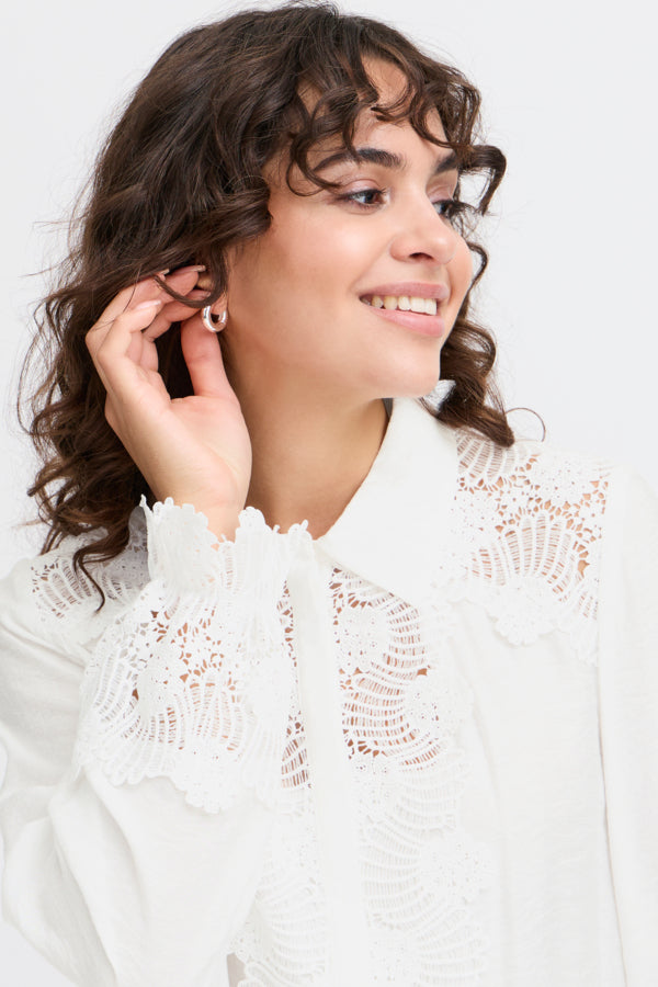 Dentelle shirt