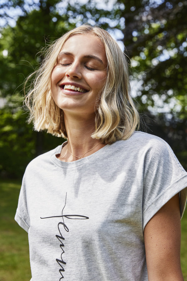 Edena tee light grey melange