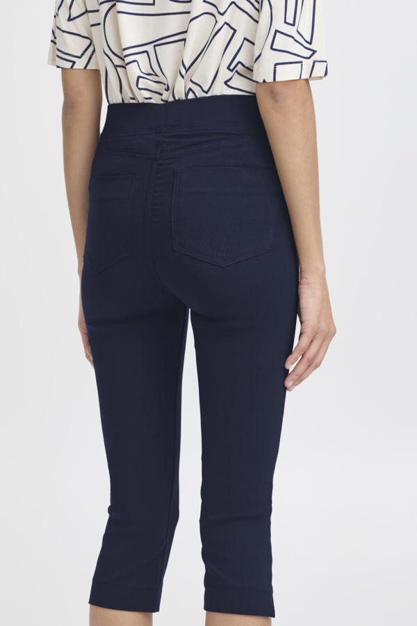 Keira Dixie capri pants