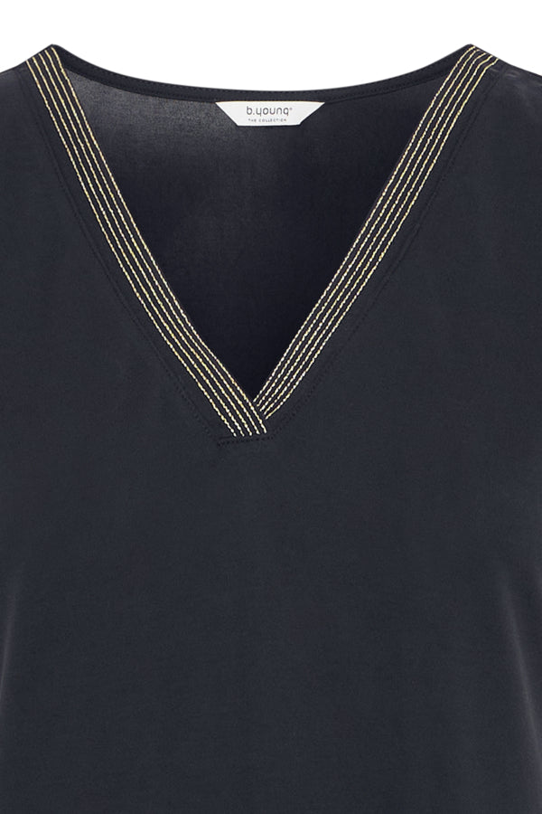 Perl Deco Neck Tee svartur