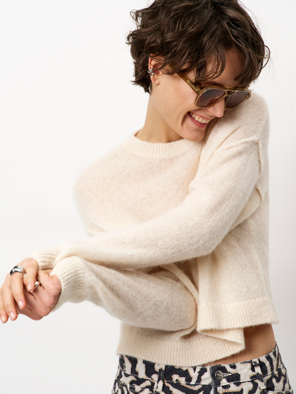 Ariama grewneck Oatmeal cream