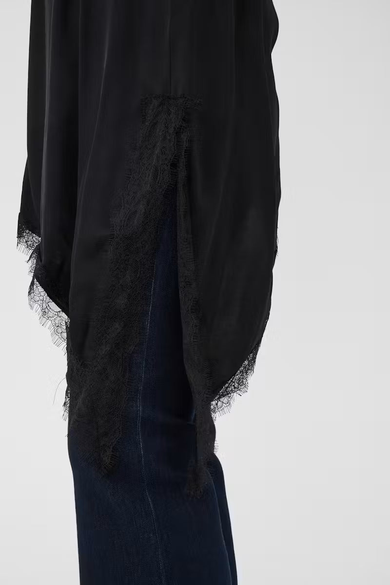 CULTURE Dotty Berna toppur