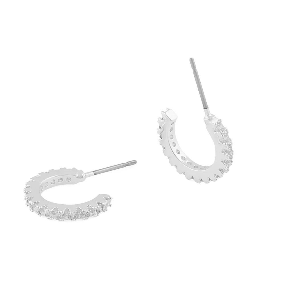 Clarissa small oval ear silfur