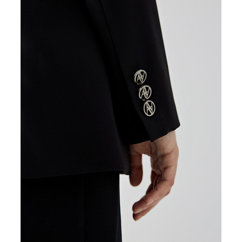 Blazer with a monogram button svartur