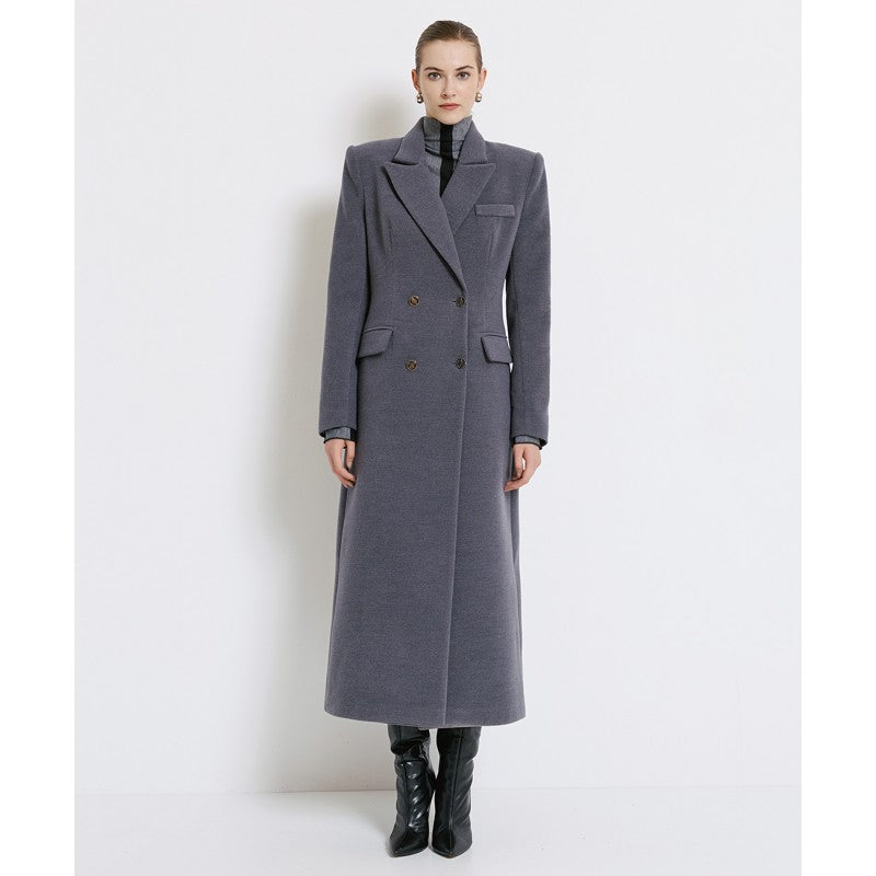 Long coat with monicrome details SVÖRT