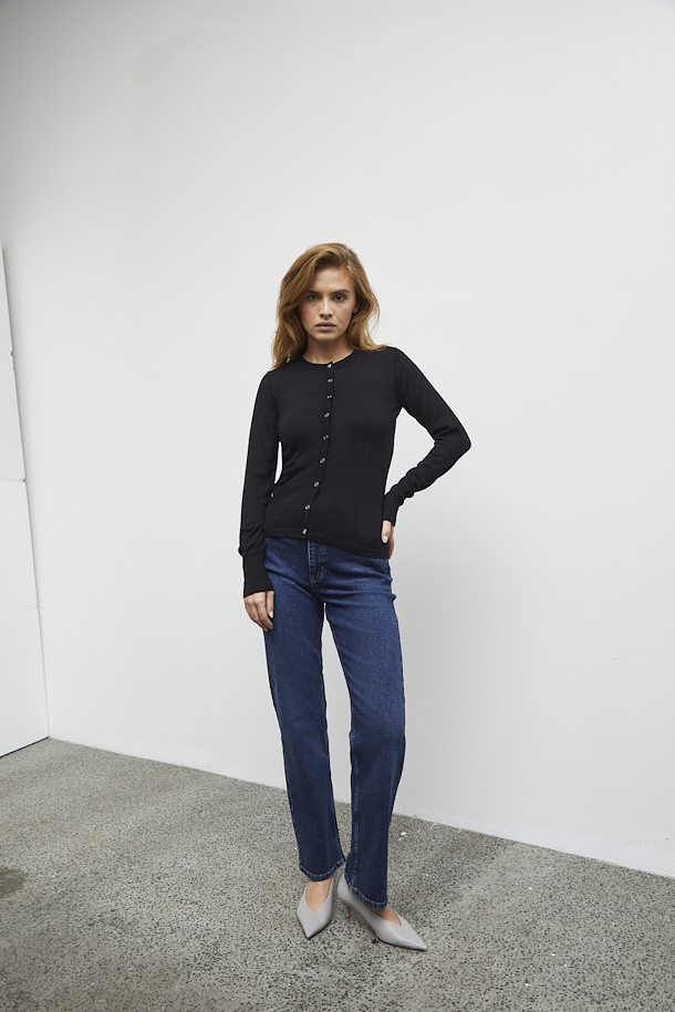 Sara golla svört