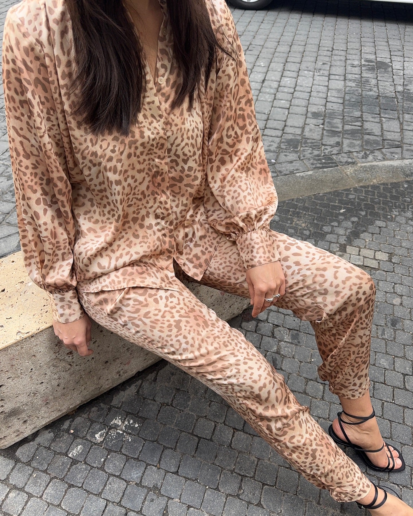 Cornelia blússa blush leo