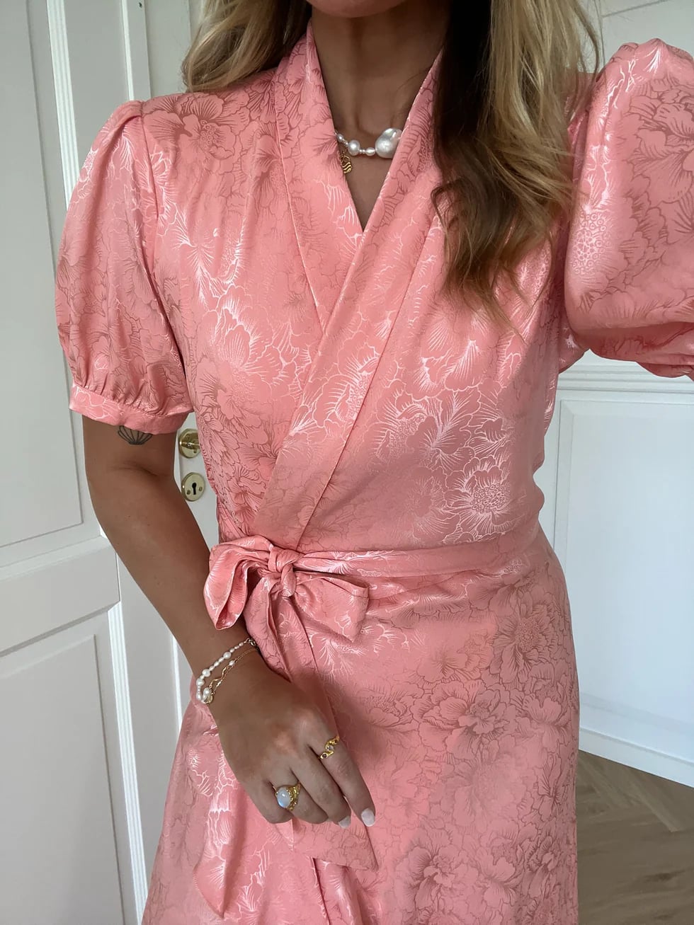 Iris dress peach flower jaquard