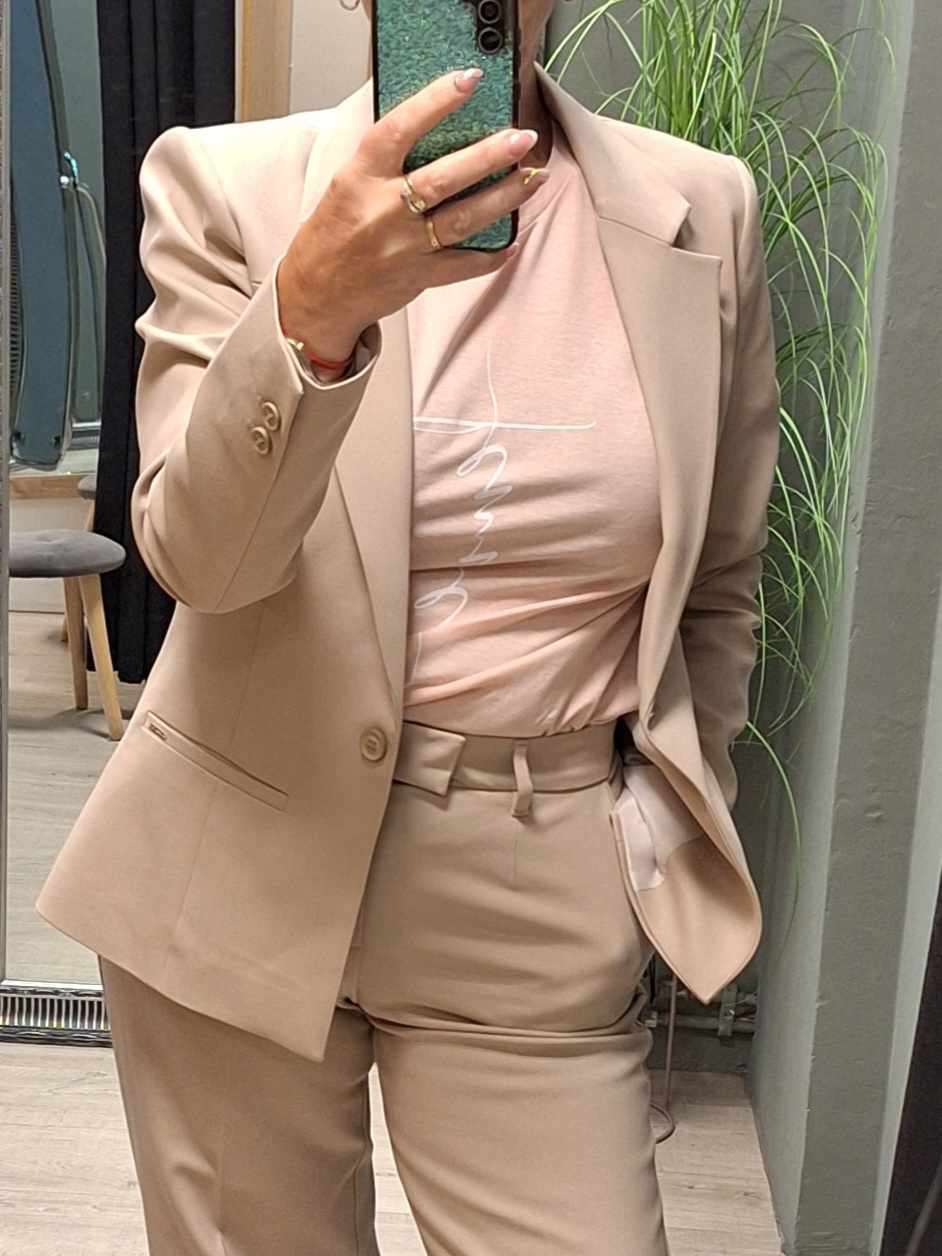 Bindy short blazer string