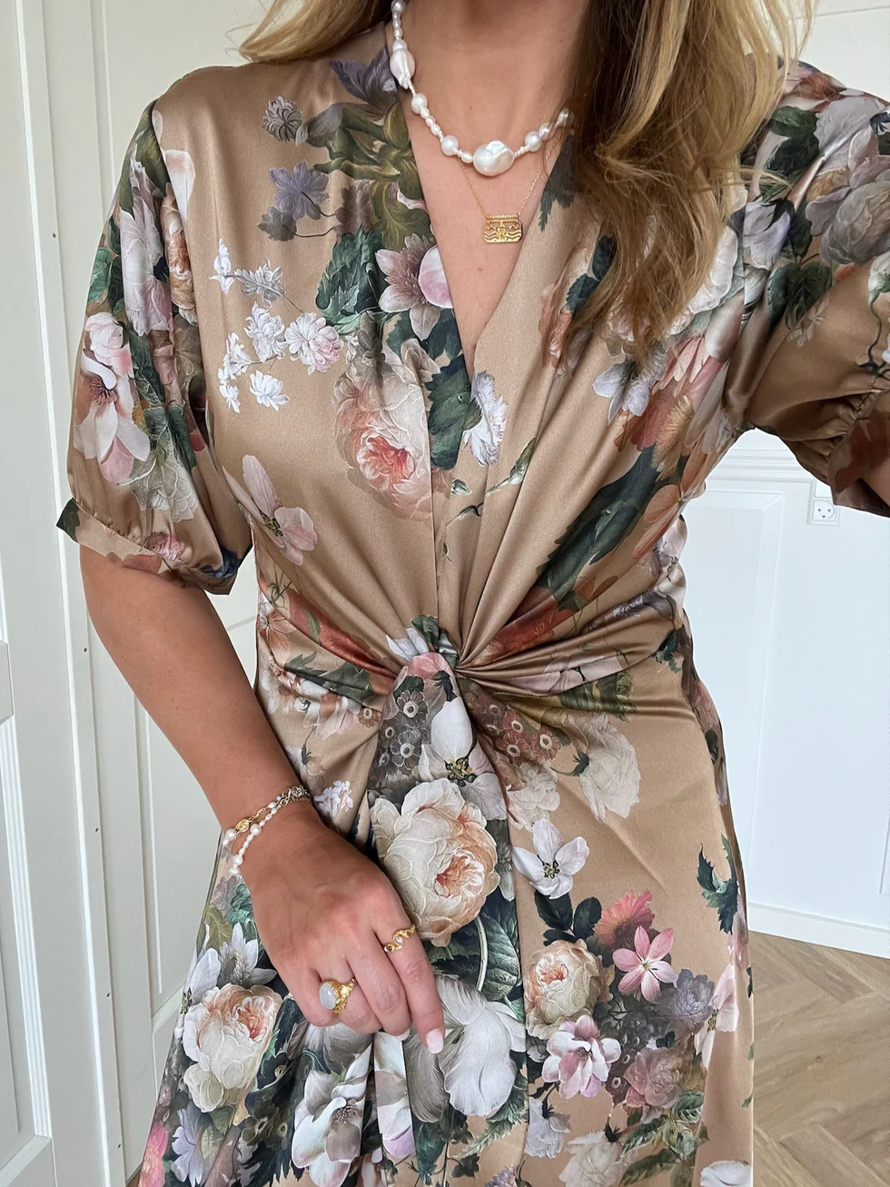 Faye dress - taupe bloom