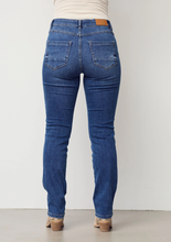 Translation missing: is.sections.featured_product.gallery_thumbnail_alt

