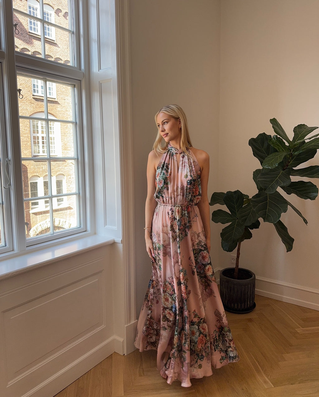 Ava Maxi Dress daisy pink