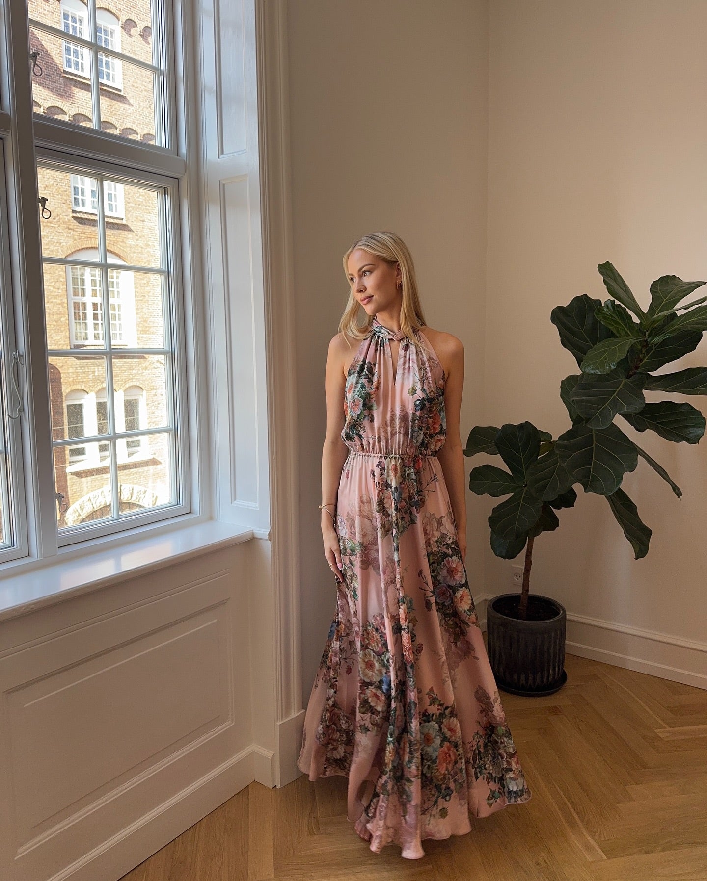 Ava Maxi Dress daisy pink