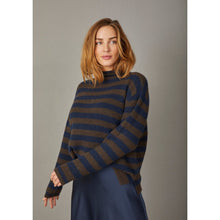 Translation missing: is.sections.featured_product.gallery_thumbnail_alt
