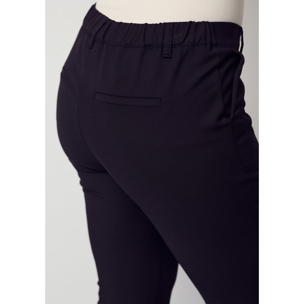 Veneto flair pant svartar