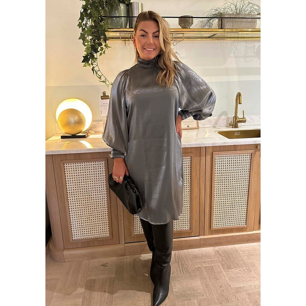 Filuca Dress