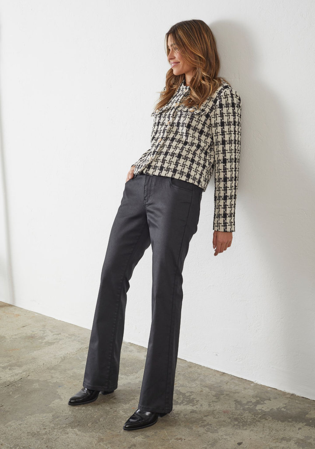 Buxur-Isay-Flare coated