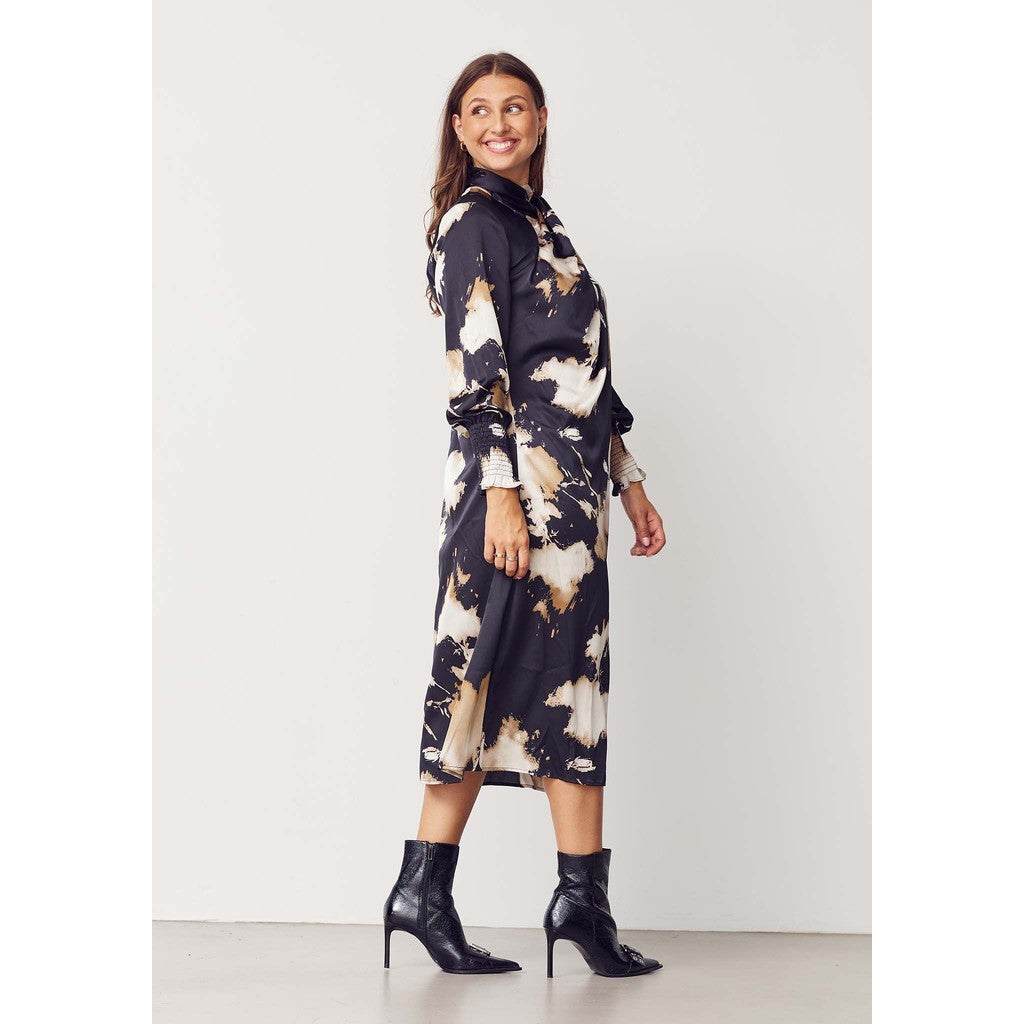 Kleo dress