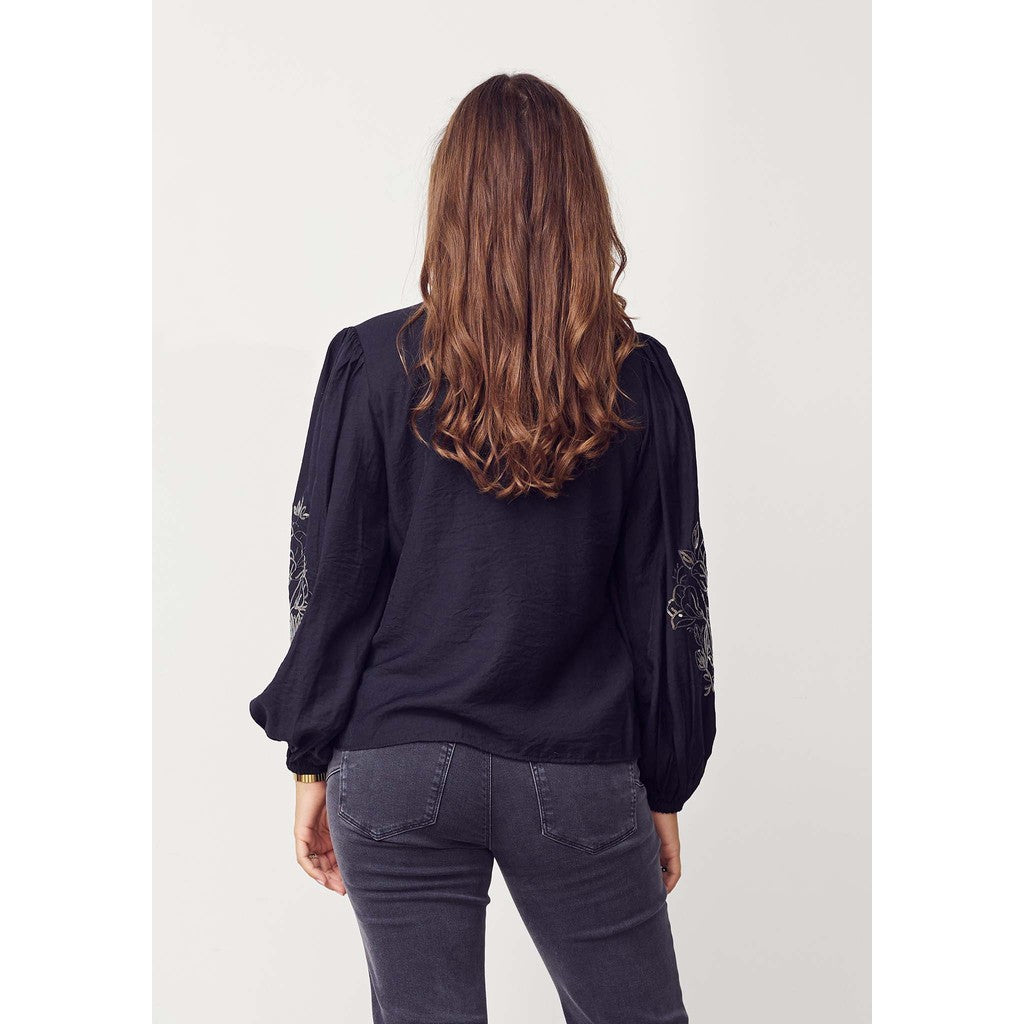 Elly new blouse