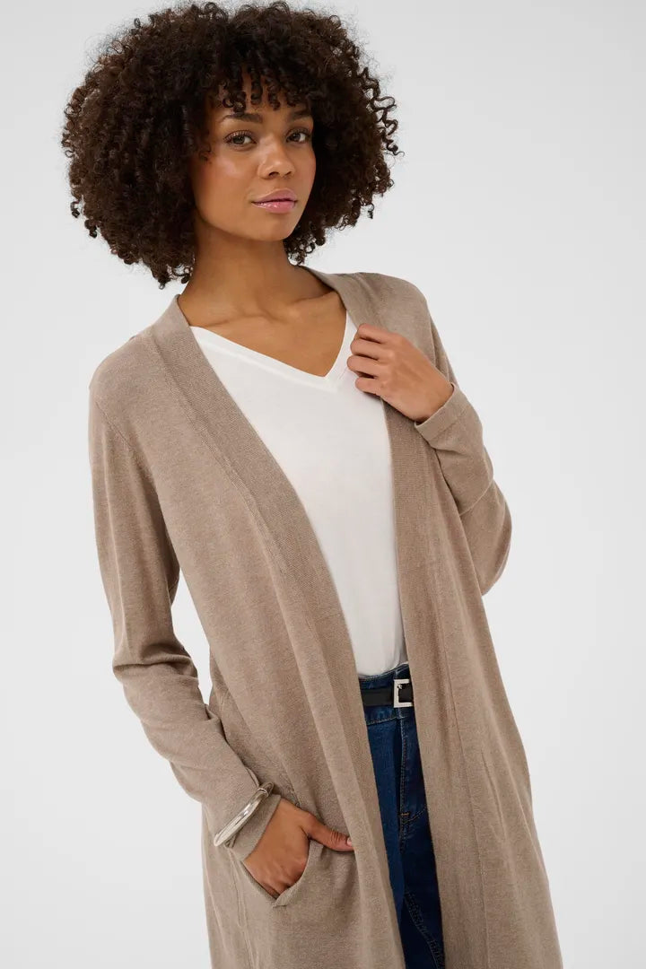 Langermajakkapeysa (Annmarie)