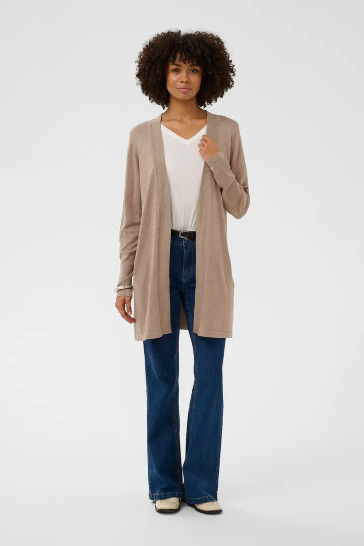 Langermajakkapeysa (Annmarie)