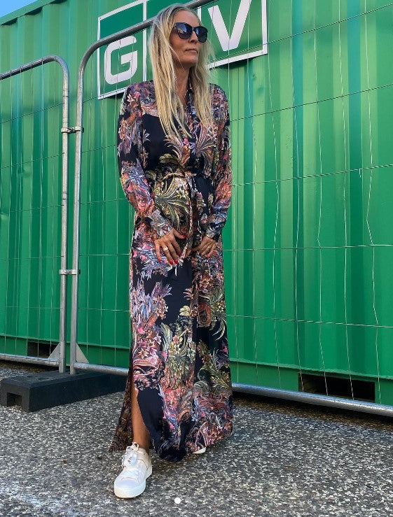 Nakita Maxi dress - Meadow Black