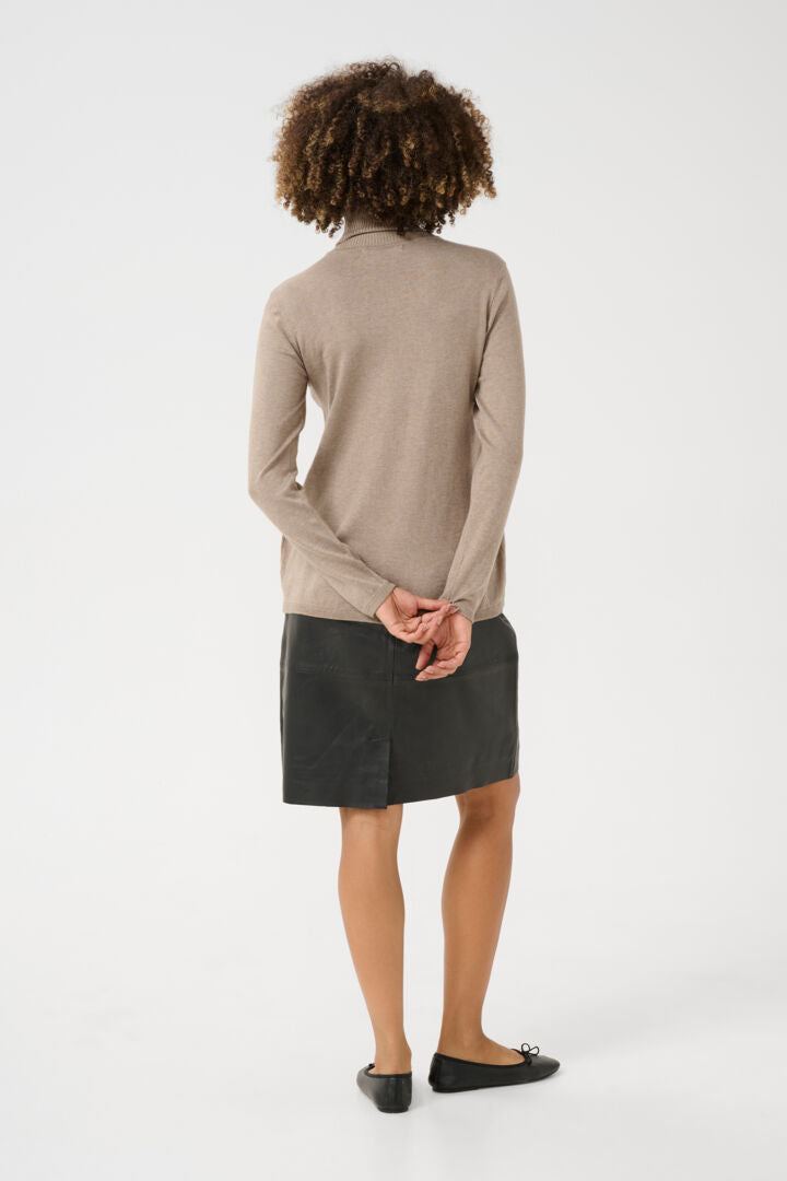 Rúllukragabolur/peysa (Annmarie)