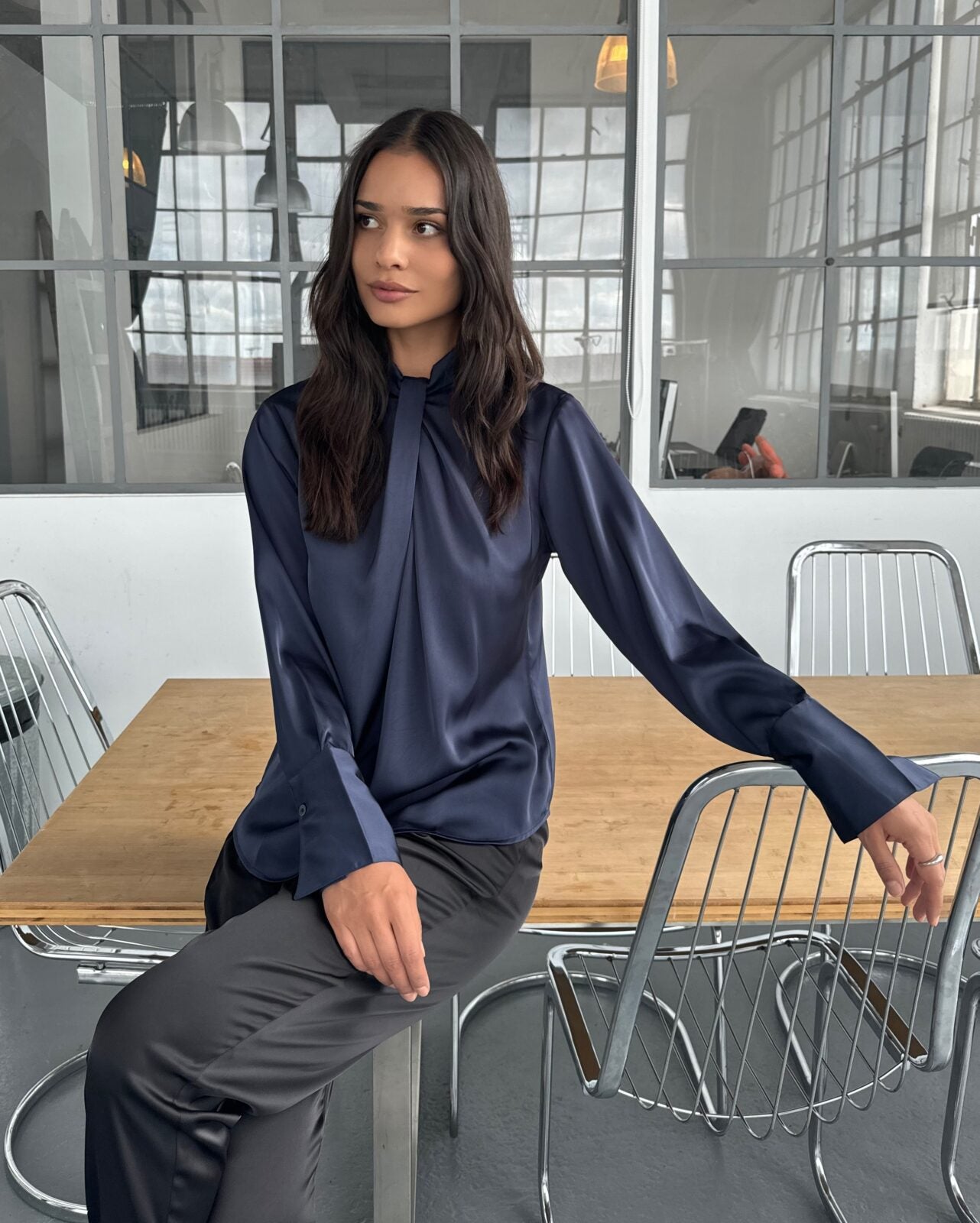 Tara blouse hammered sapphire