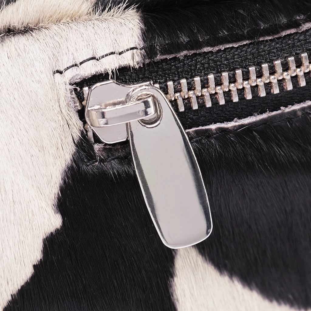 Bumbag cow