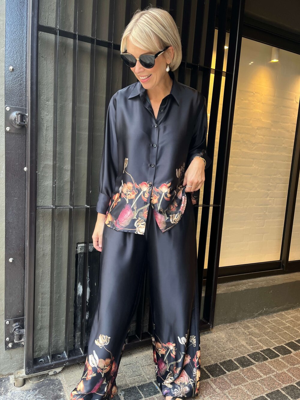 Nomi pants black blossom