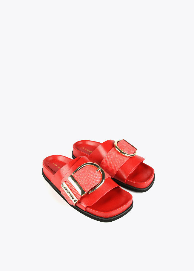 Flat sandals red