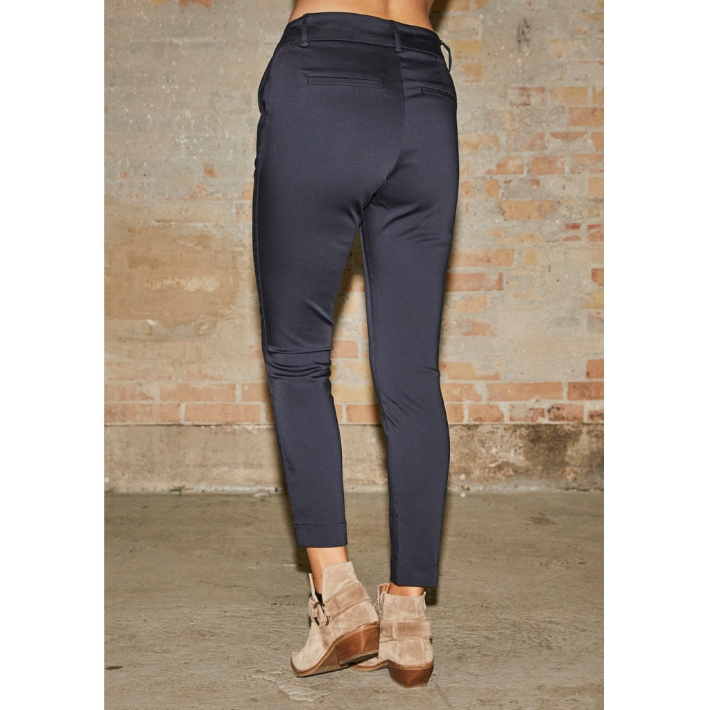 Chino pant navy